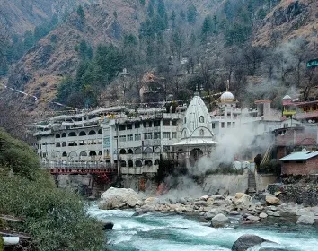 Day 3 – Kullu & Manikaran Temple Tour